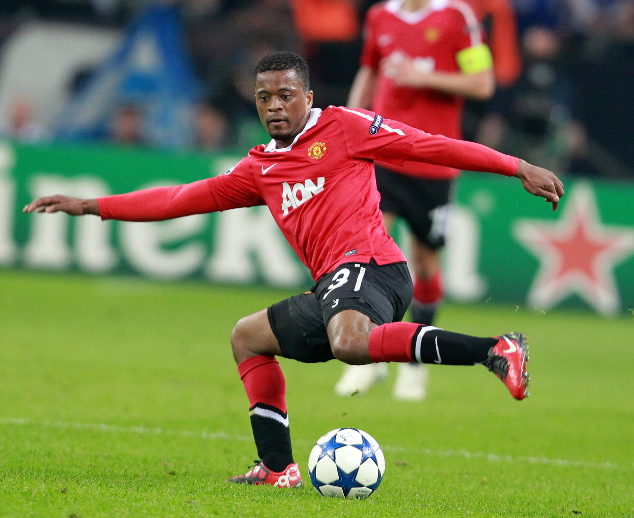 还凸显了战 还凸显了战