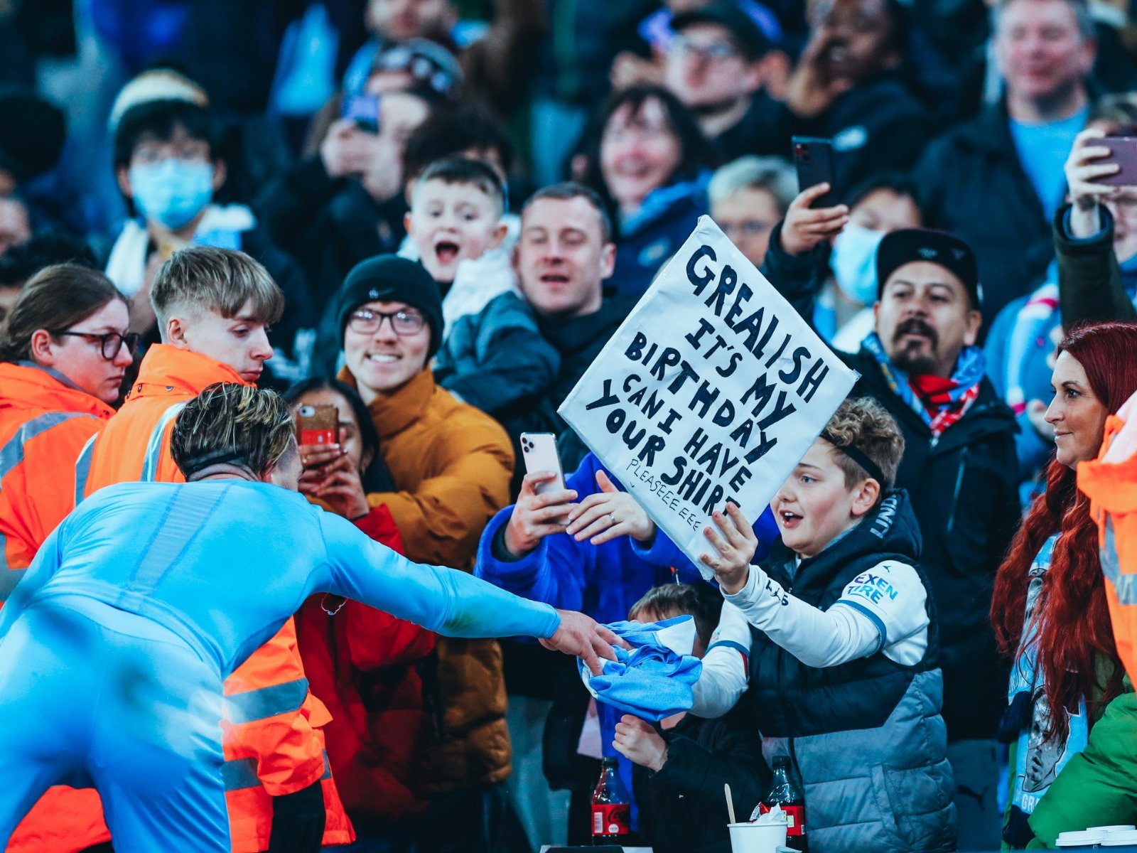 背后因素 背后因素